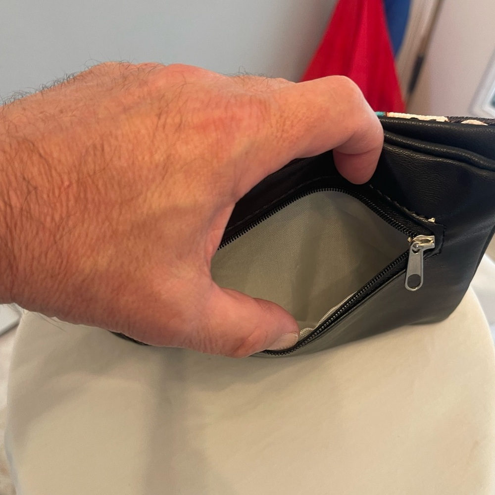 Frida Kahlo crossbody - Picture 3 of 5